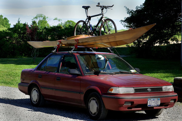 bike and kayak on top of car