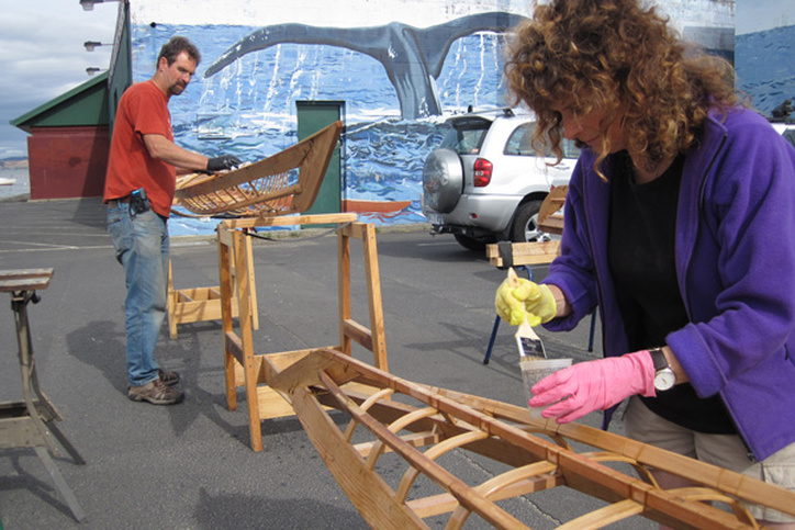 Painting oil on kayak frames